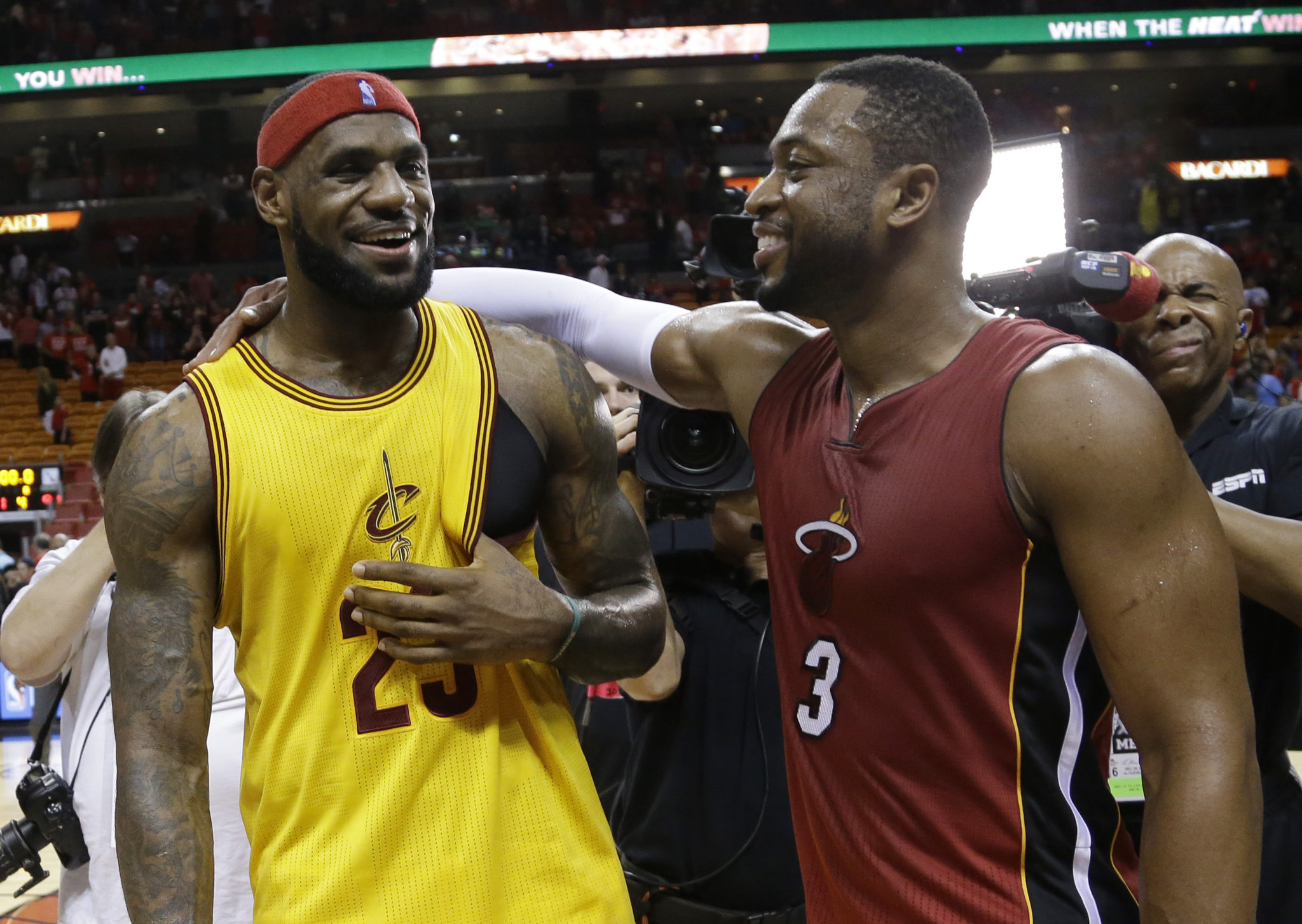 lebron james predicts dwyane wade's game winner