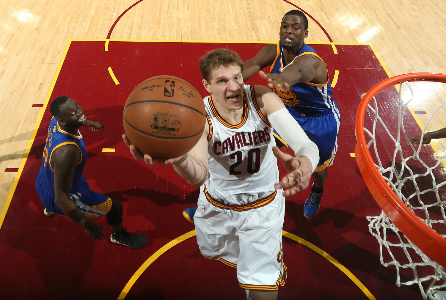 Timofey Mozgov May Be Struggling, But He Still Keeps On Fighting