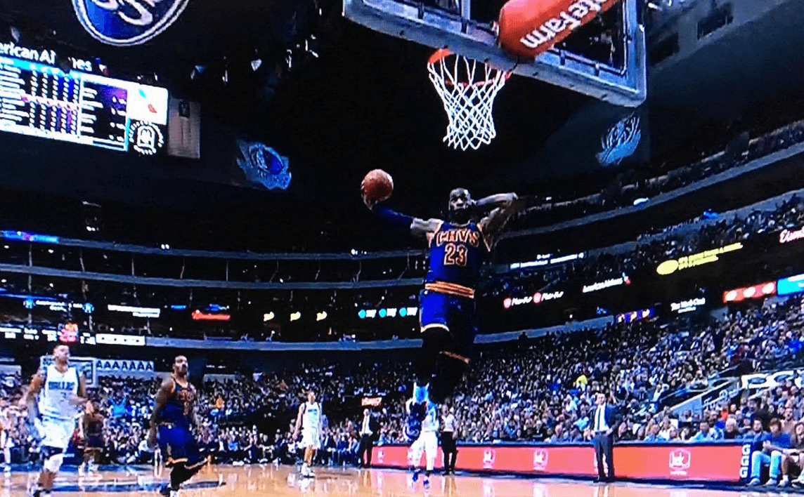 Video Lebron Strikes Mid Air Pose Before Throwing Down Tomahawk Dunk